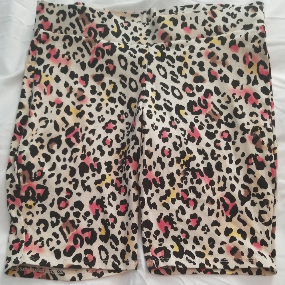 Torrid Animal Print 9 Inch Signature Waist Bike Shorts